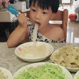 吃瓜的舅姥爷,一场关于美食与亲情的温馨之旅