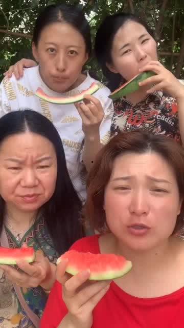 吃瓜有亮点,吃瓜群众眼中的亮点瞬间