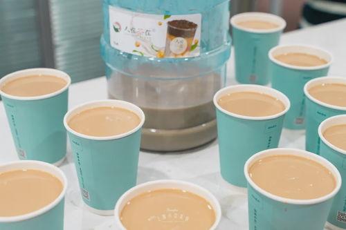 测评奶茶吃瓜桶,奶茶界的“吃瓜桶”新宠，口感与颜值并存！