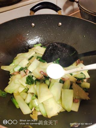 扶手瓜咋做着吃,探索扶手瓜的多彩吃法