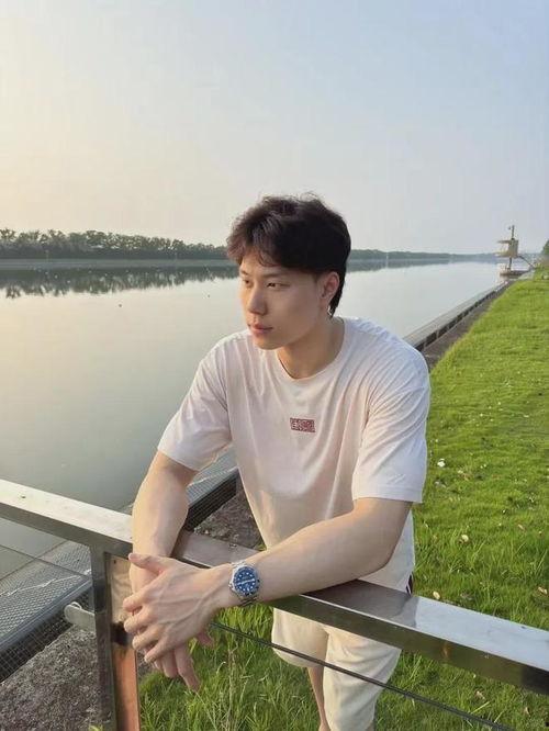 覃海洋吃瓜视频,揭秘娱乐圈幕后故事